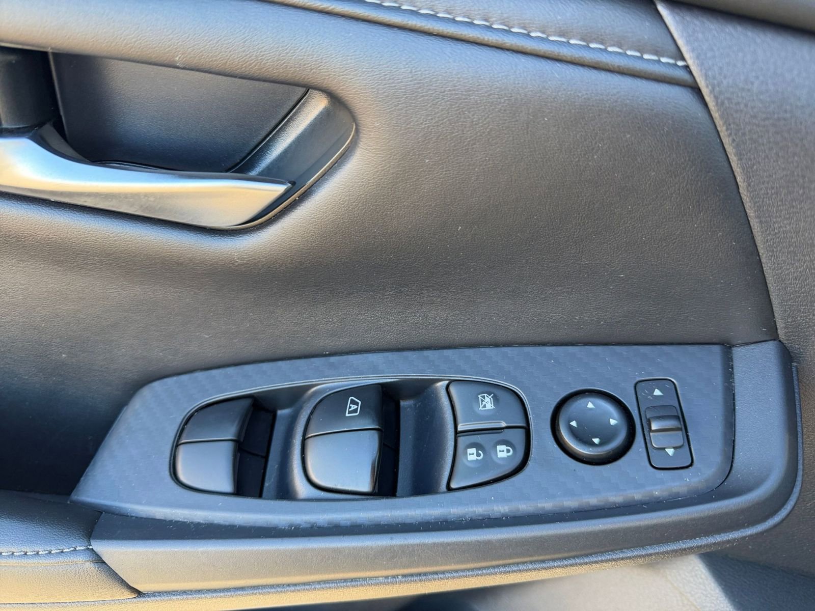 Thumbnail: 2025 Nissan Sentra - 20