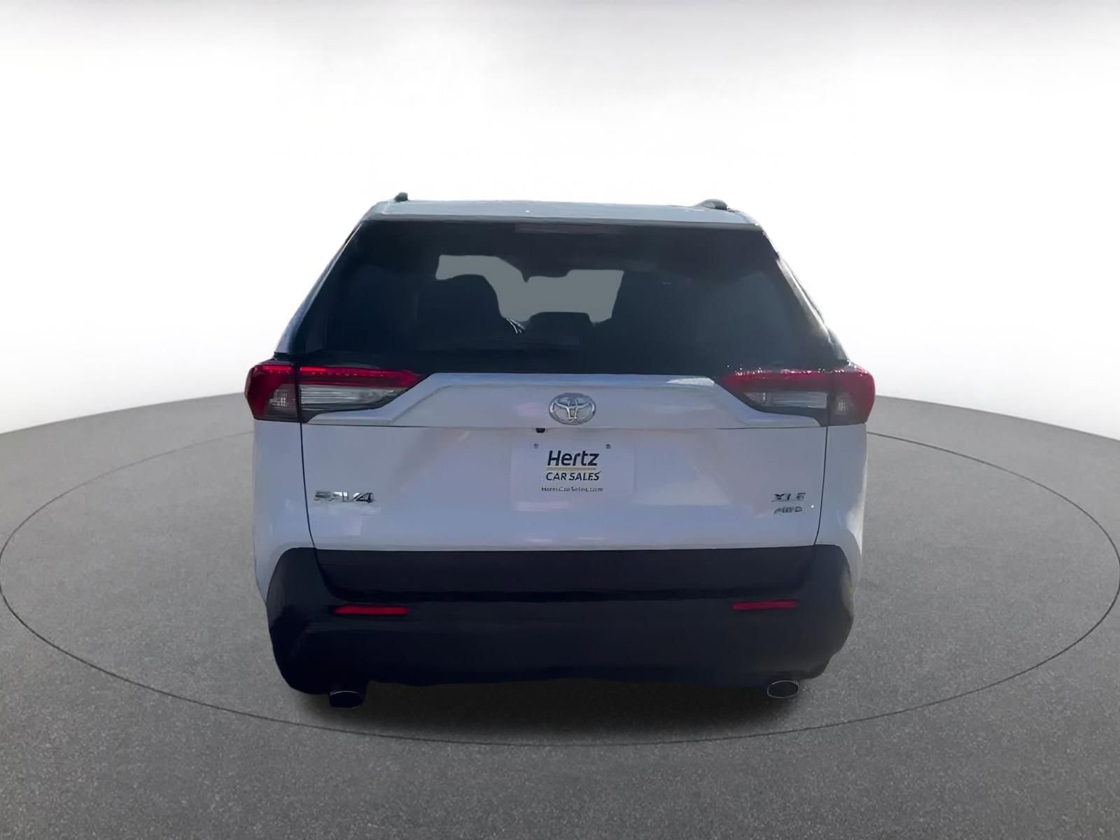 Thumbnail: 2025 Toyota RAV4 - 12