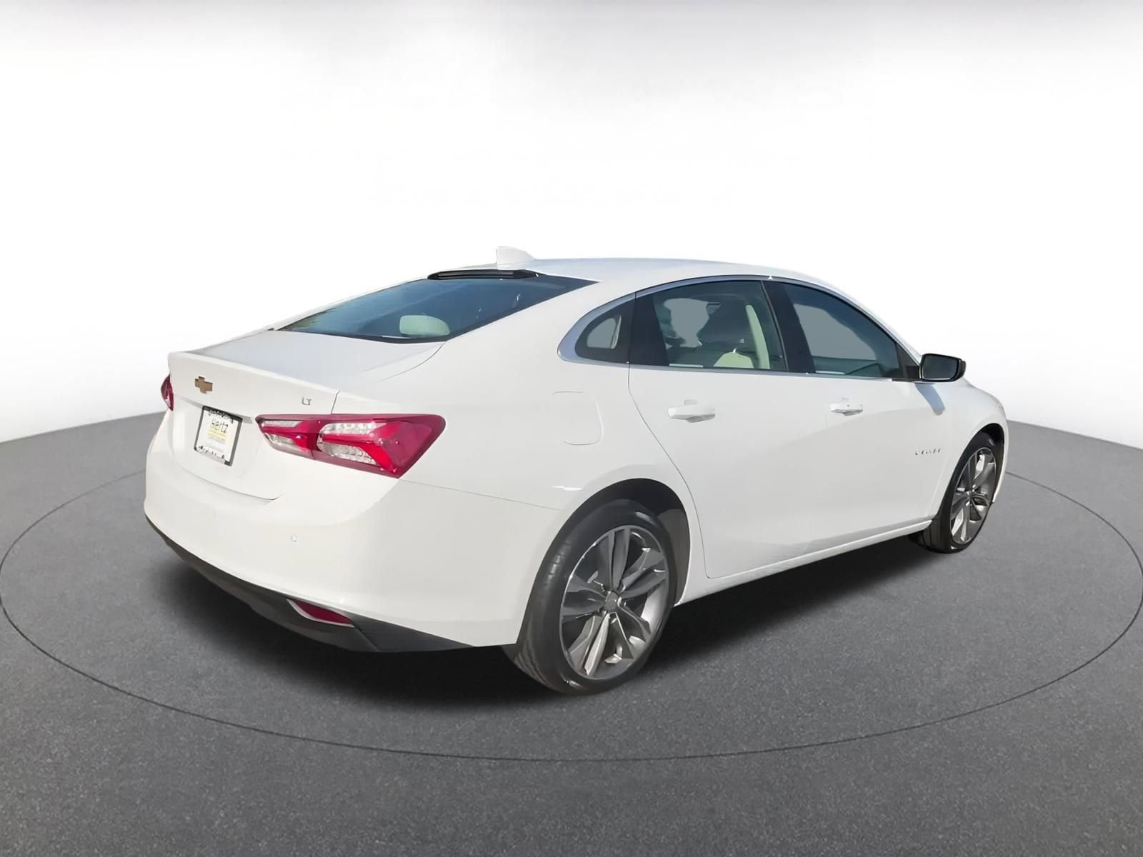 Thumbnail: 2024 Chevrolet Malibu - 15