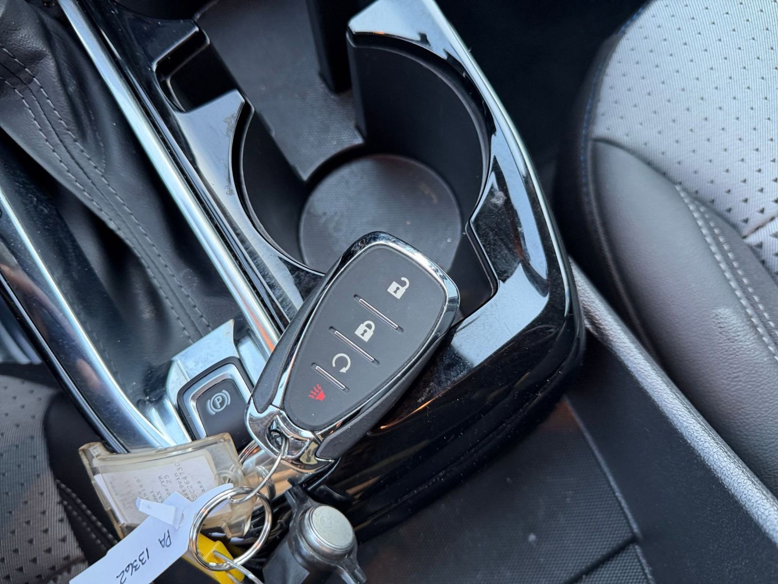 Thumbnail: 2025 Chevrolet Trax - 21