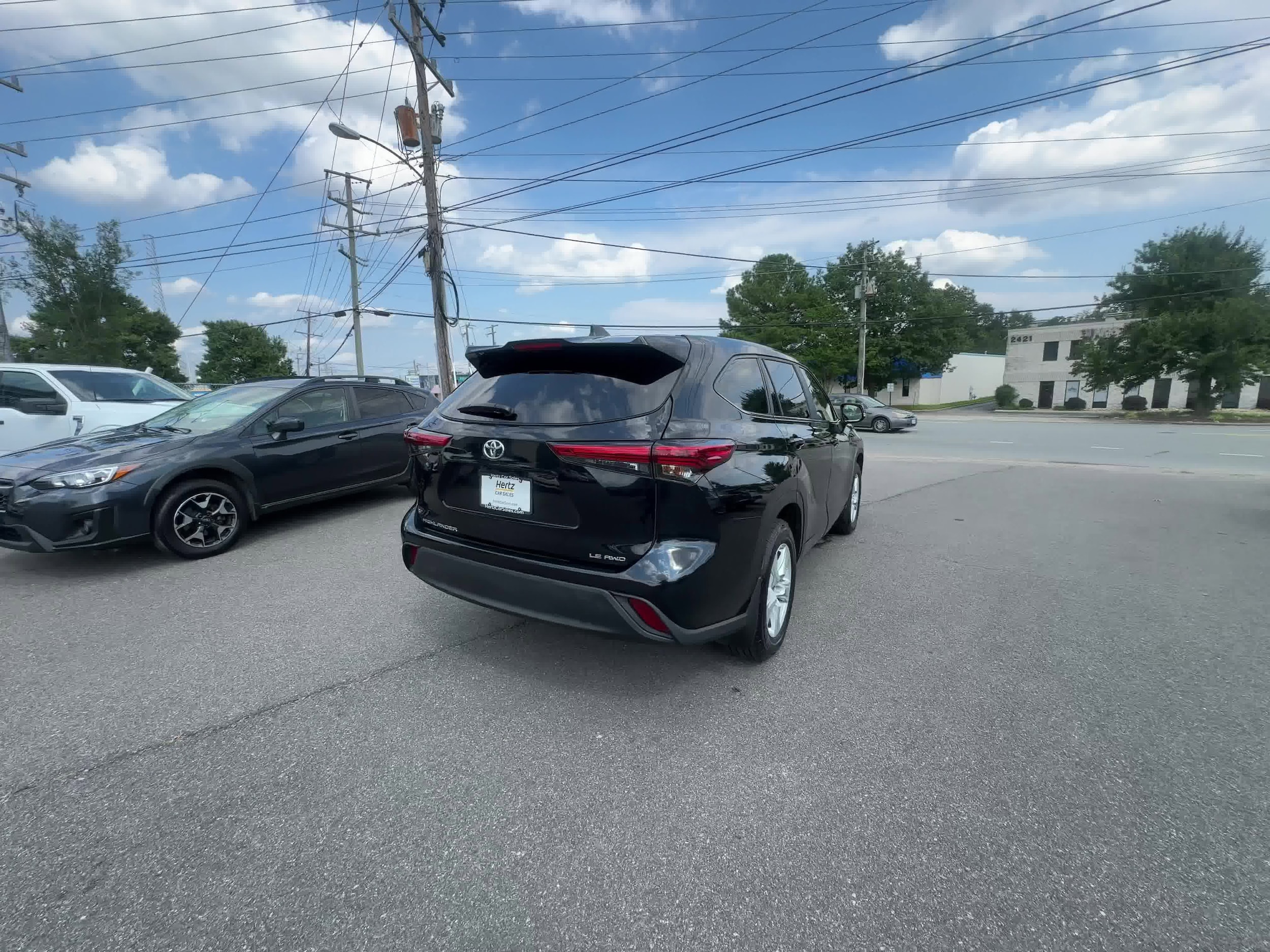 2023 Toyota Highlander LE 13