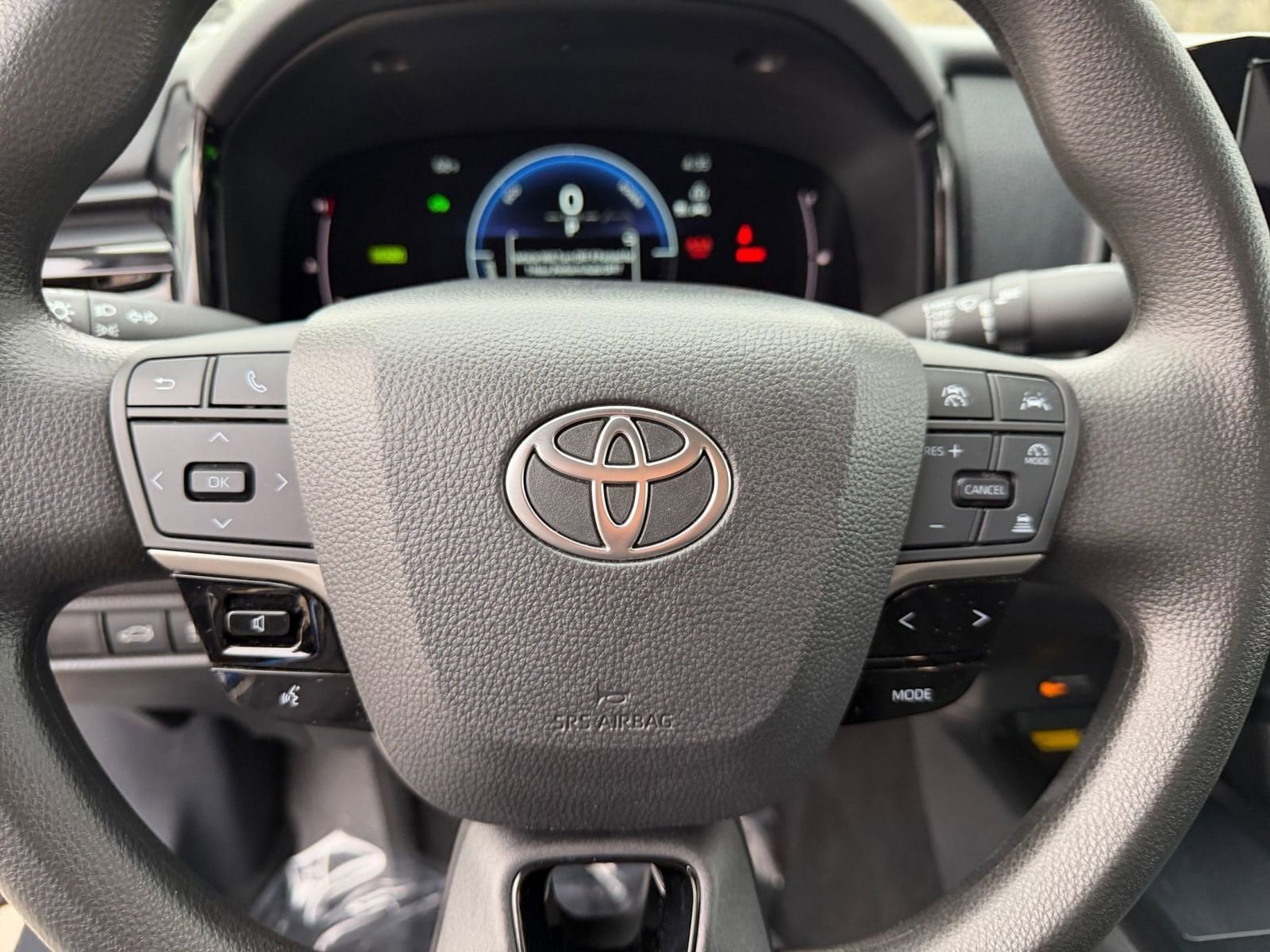 Thumbnail: 2025 Toyota Camry - 27