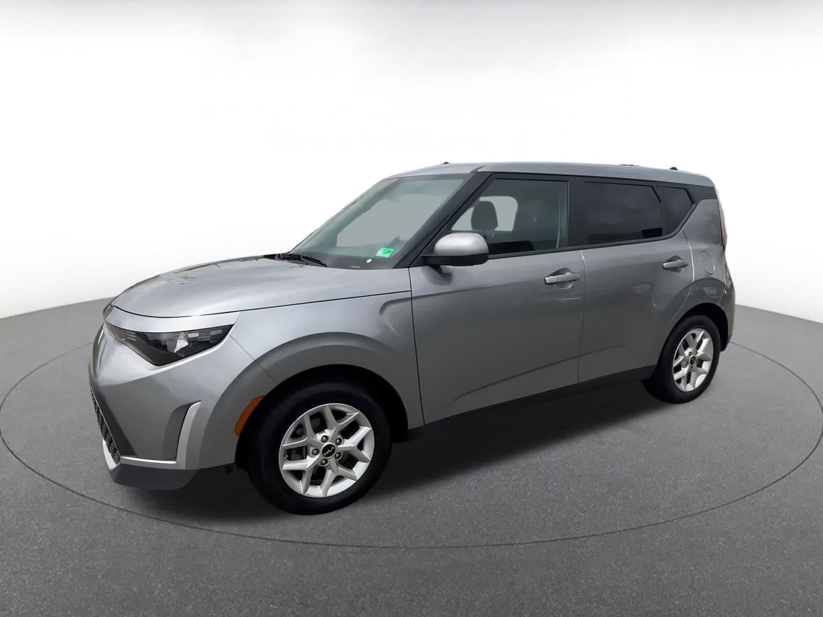Thumbnail: 2023 Kia Soul - 7