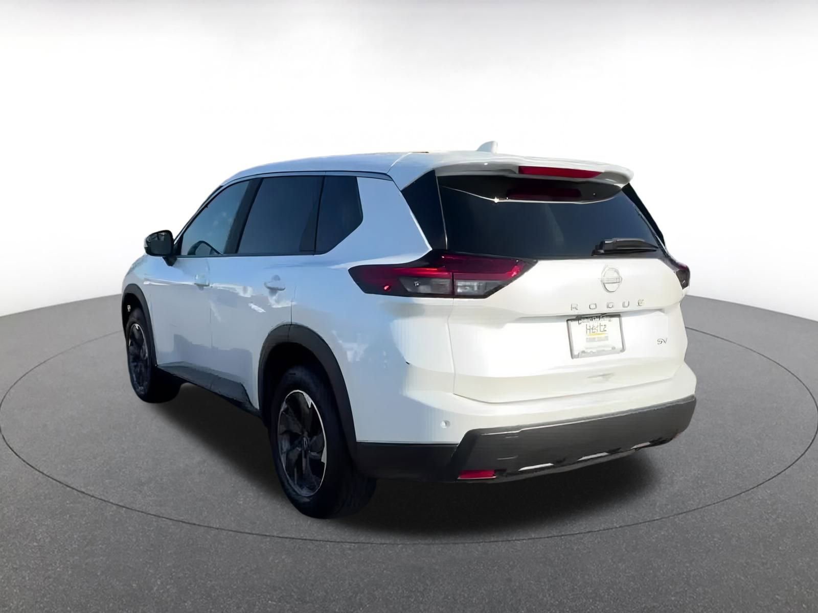Thumbnail: 2024 Nissan Rogue - 11