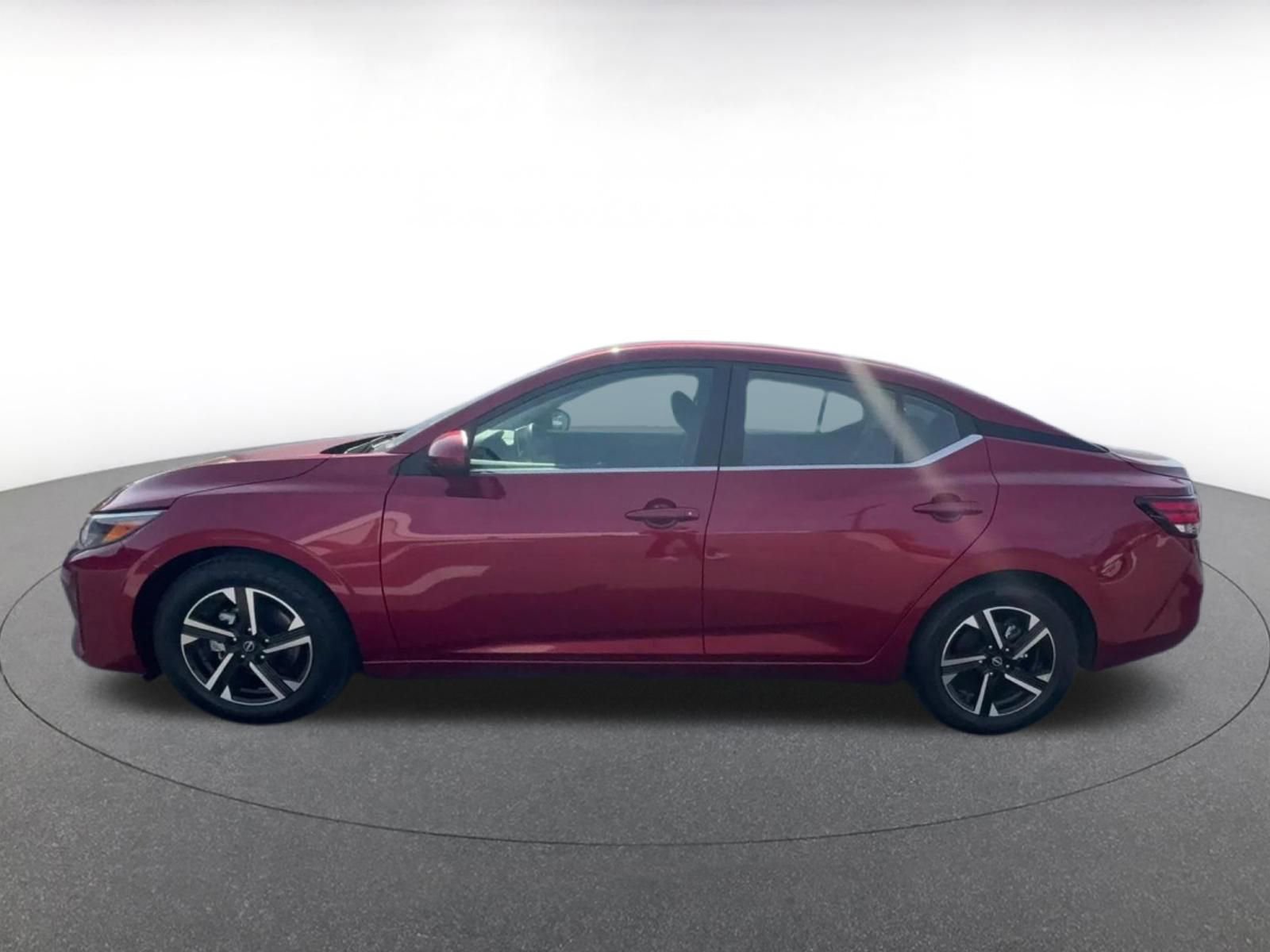 Thumbnail: 2024 Nissan Sentra - 9