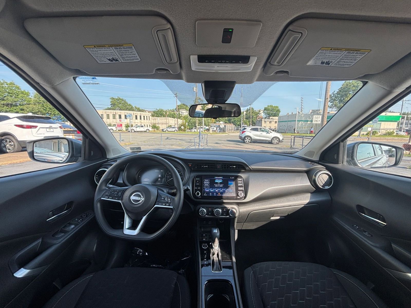 2024 Nissan Kicks SV 31