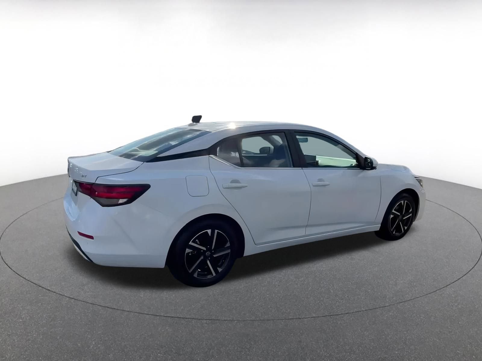 Thumbnail: 2024 Nissan Sentra - 14