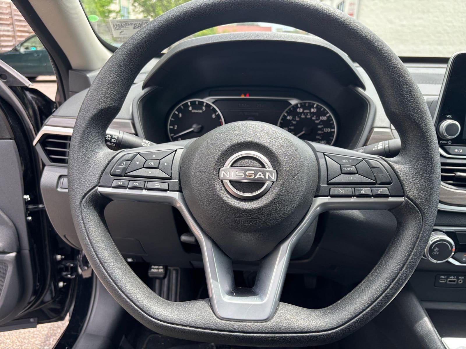 Thumbnail: 2025 Nissan Altima - 29