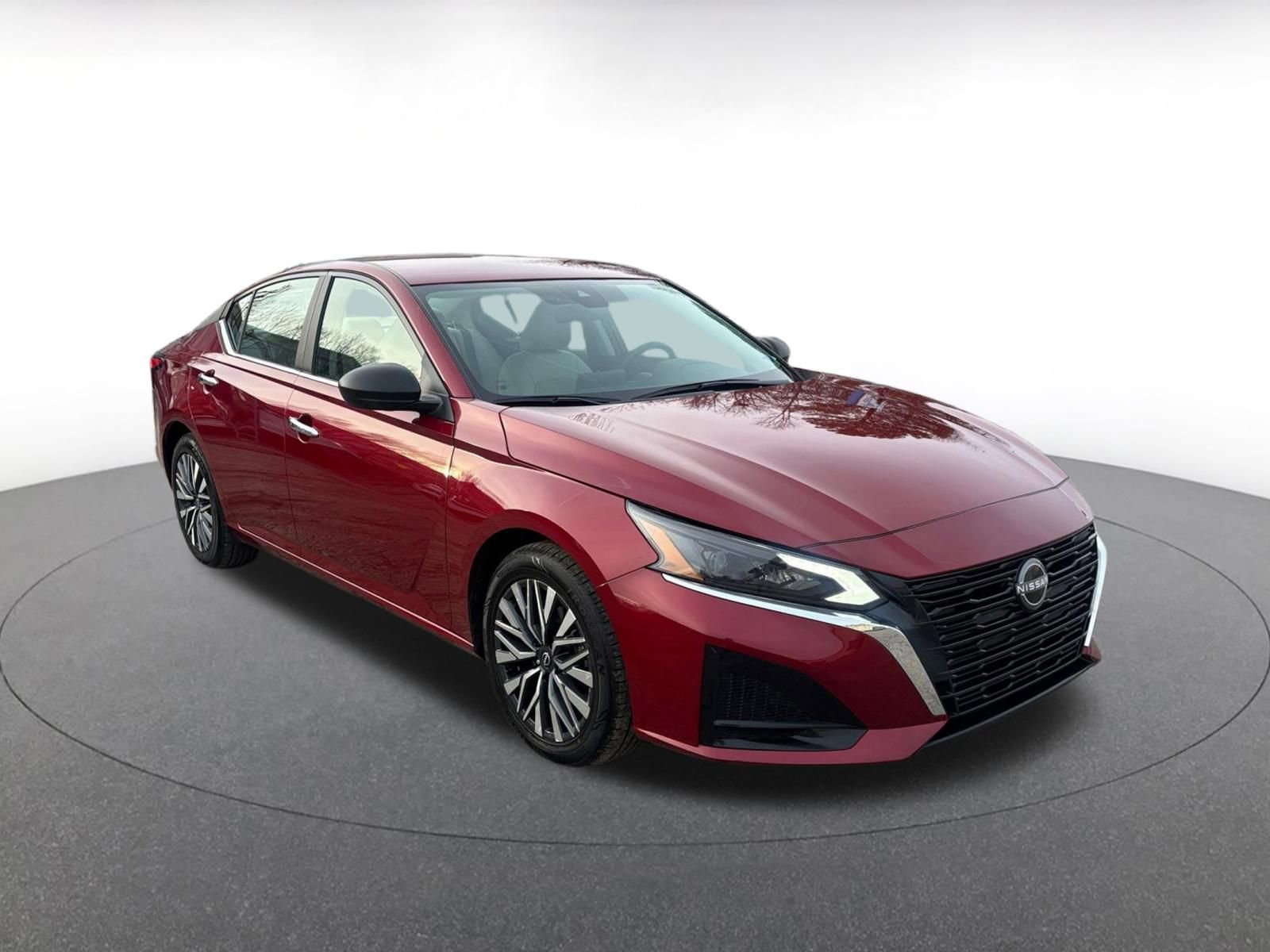 Thumbnail: 2025 Nissan Altima - 1