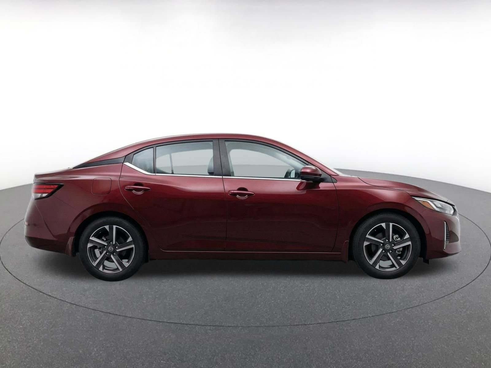Thumbnail: 2025 Nissan Sentra - 8