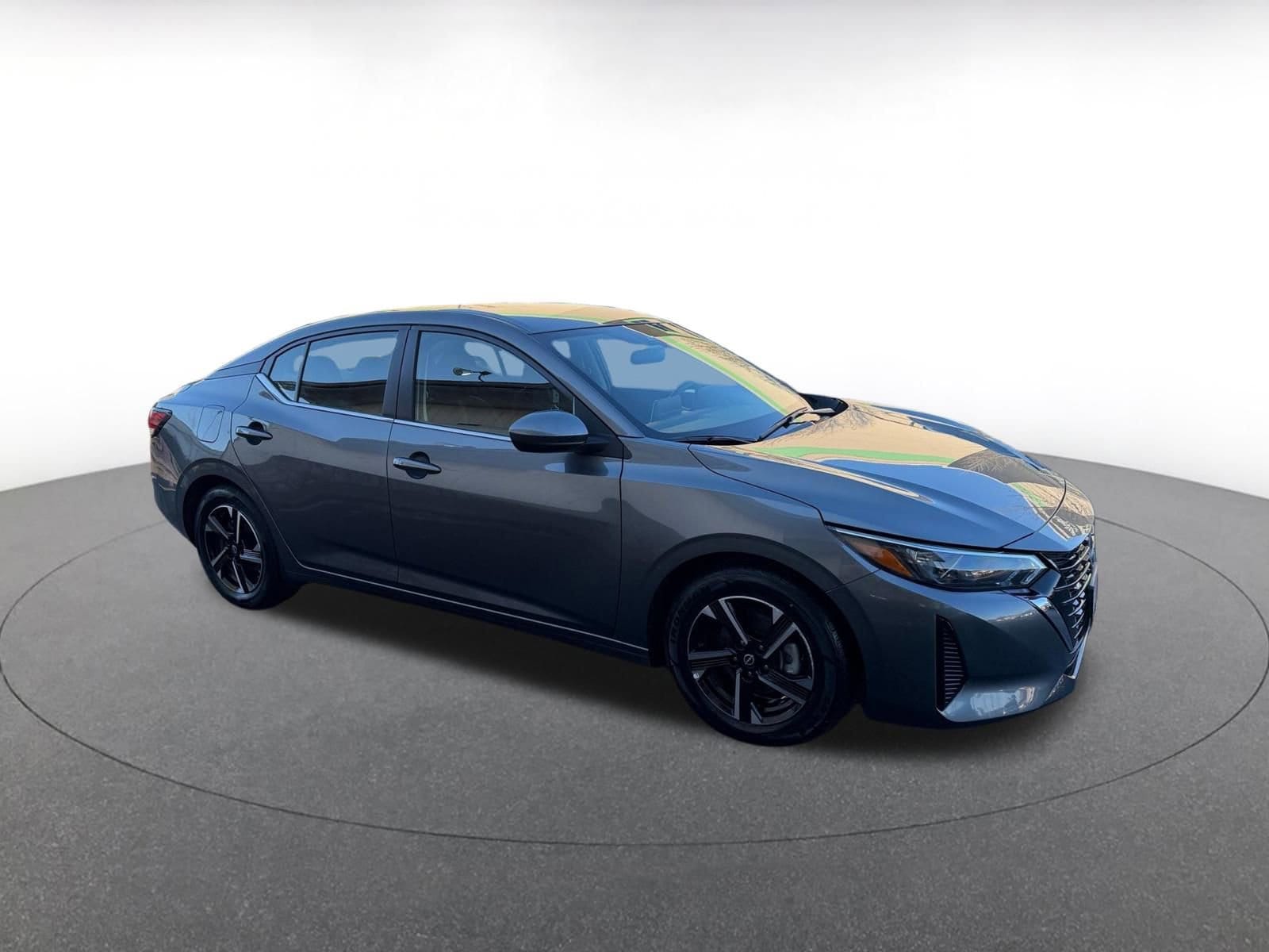 Thumbnail: 2025 Nissan Sentra - 1