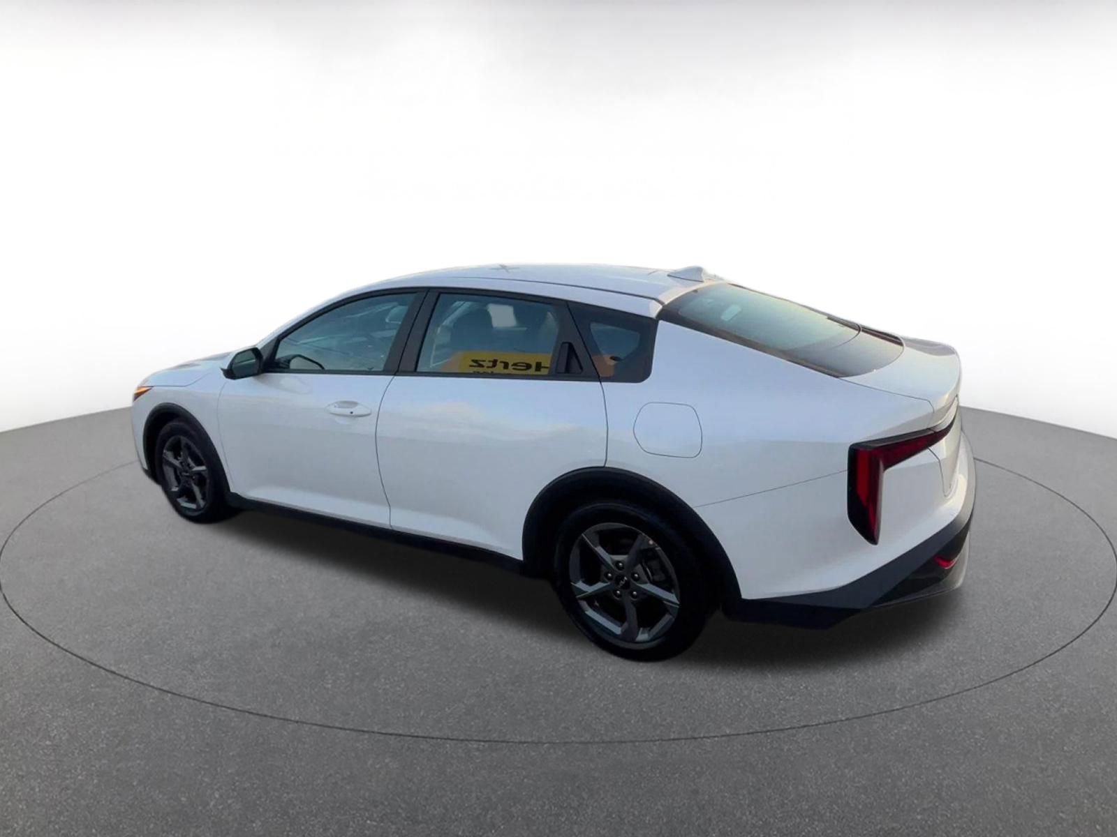 Thumbnail: 2025 Kia K4 - 10