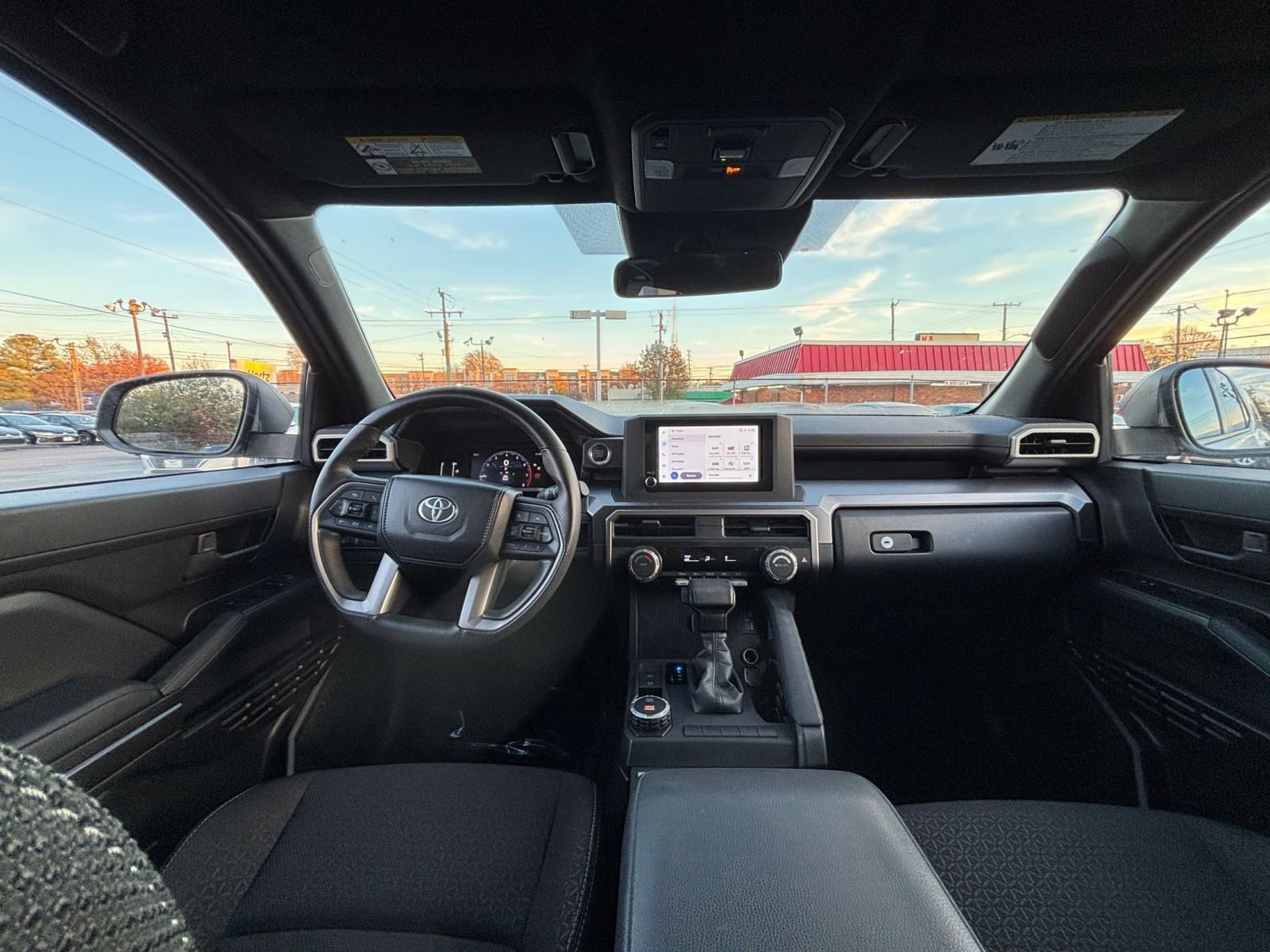 Thumbnail: 2025 Toyota 4Runner - 33