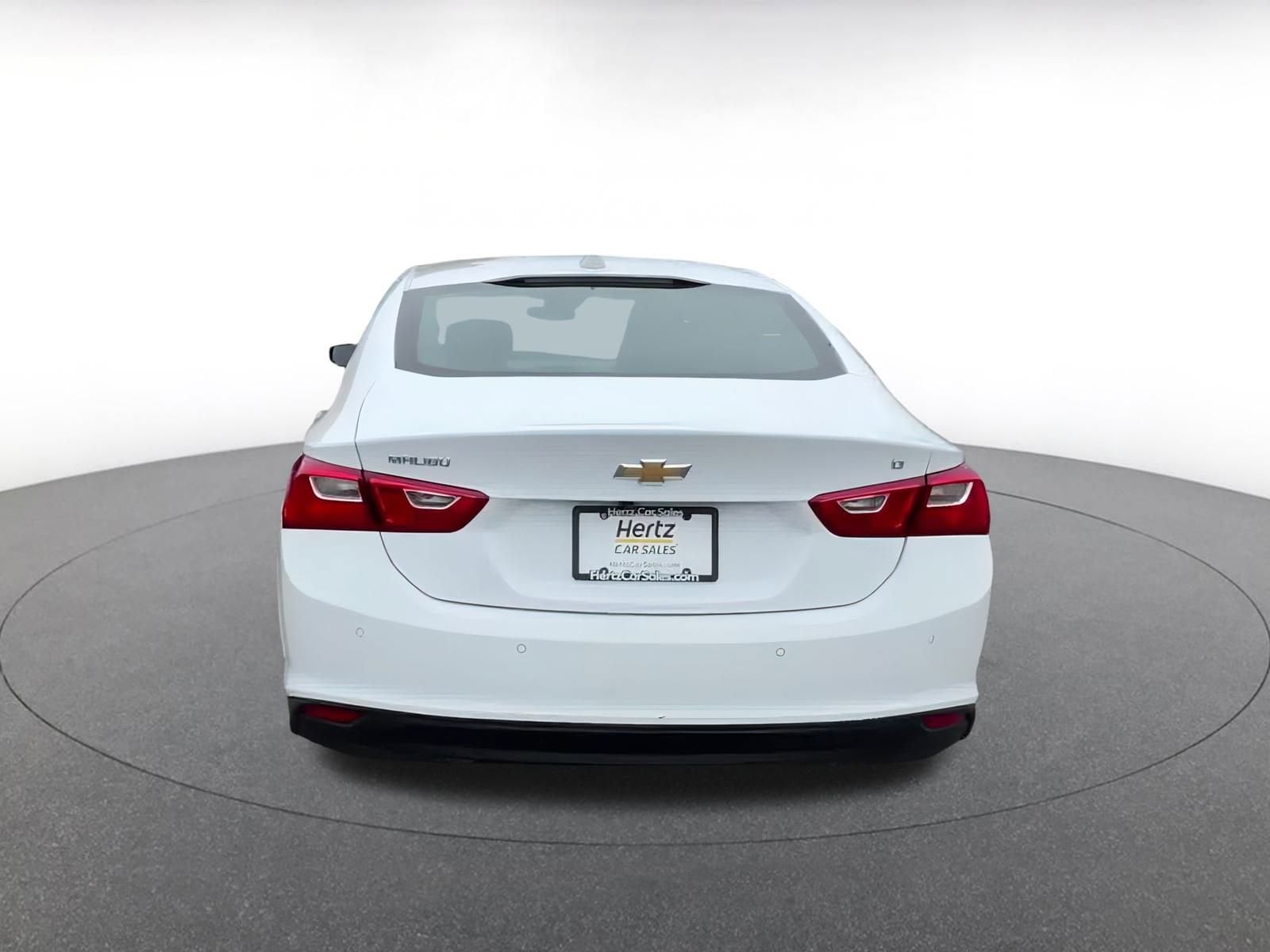 Thumbnail: 2024 Chevrolet Malibu - 12