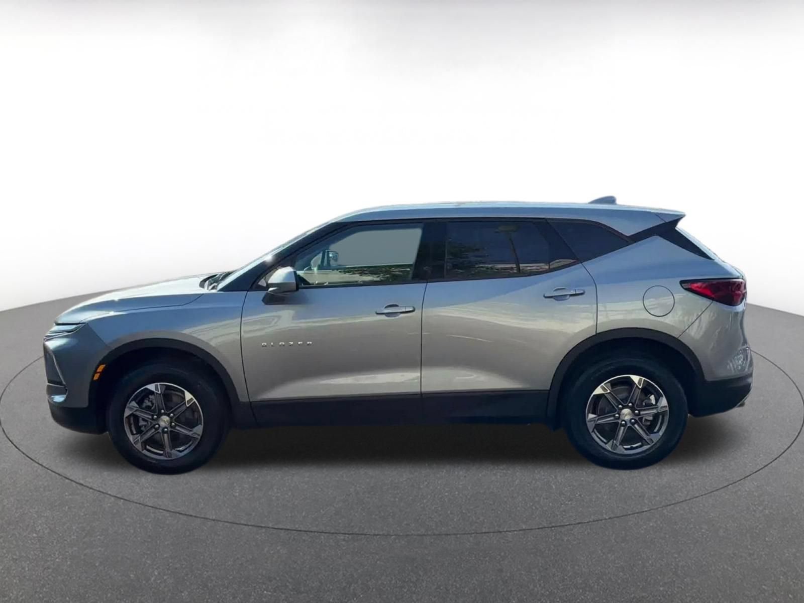 Thumbnail: 2026 Chevrolet Blazer - 8