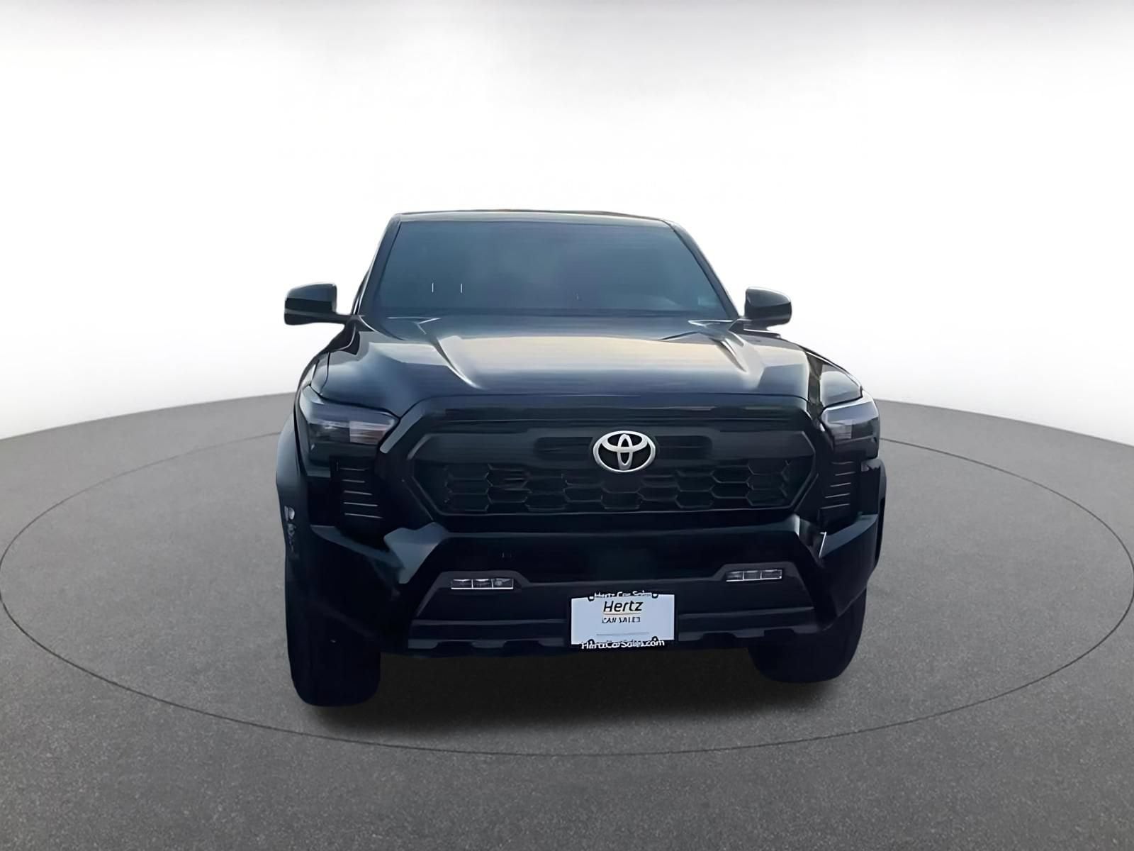 Thumbnail: 2025 Toyota Tacoma - 3