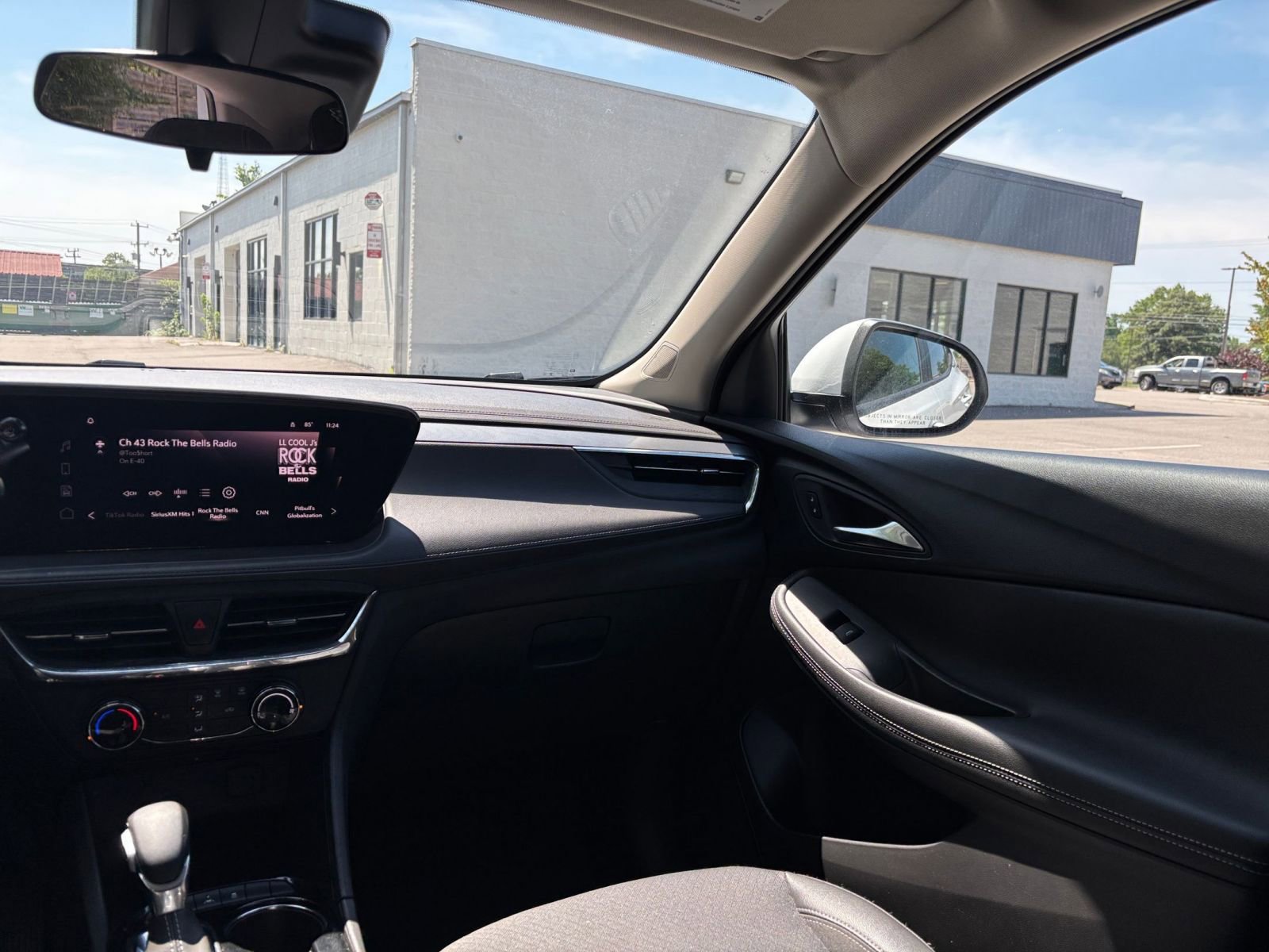 Thumbnail: 2025 Buick Encore GX - 35