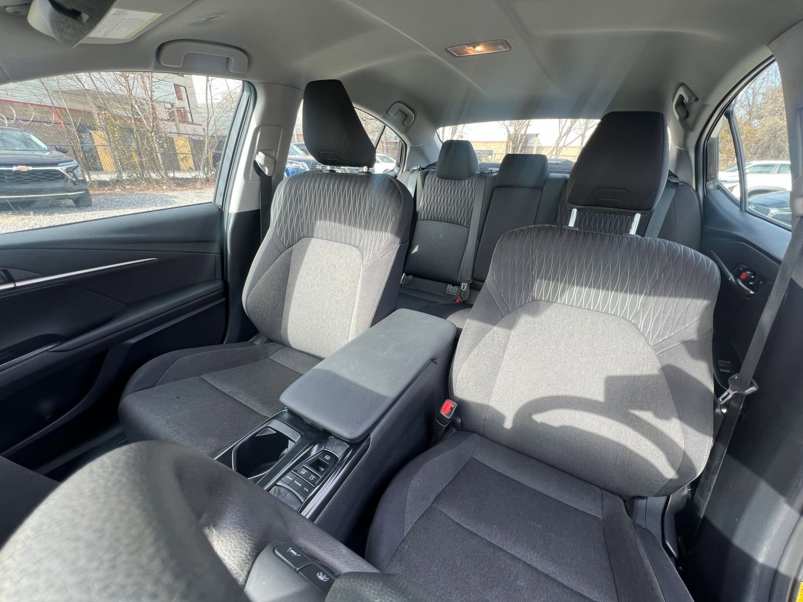 Thumbnail: 2025 Toyota Camry - 35