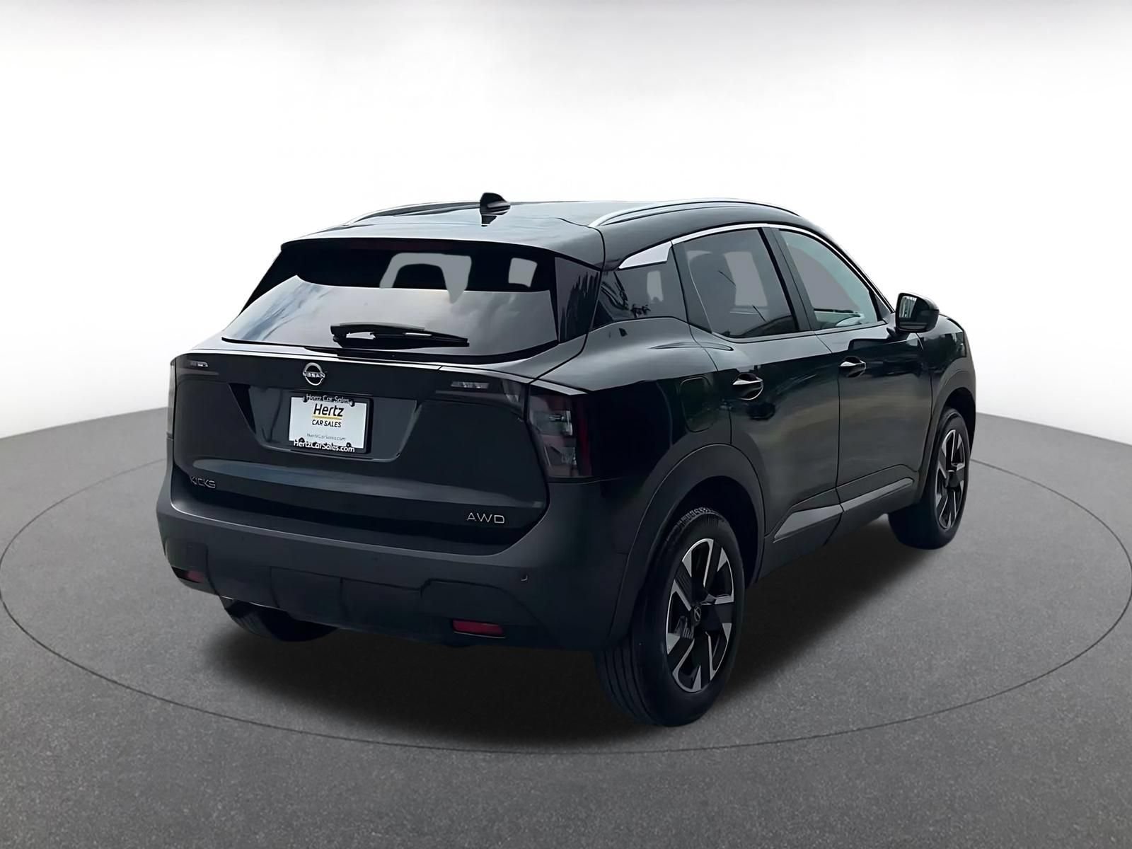 Thumbnail: 2026 Nissan Kicks - 11