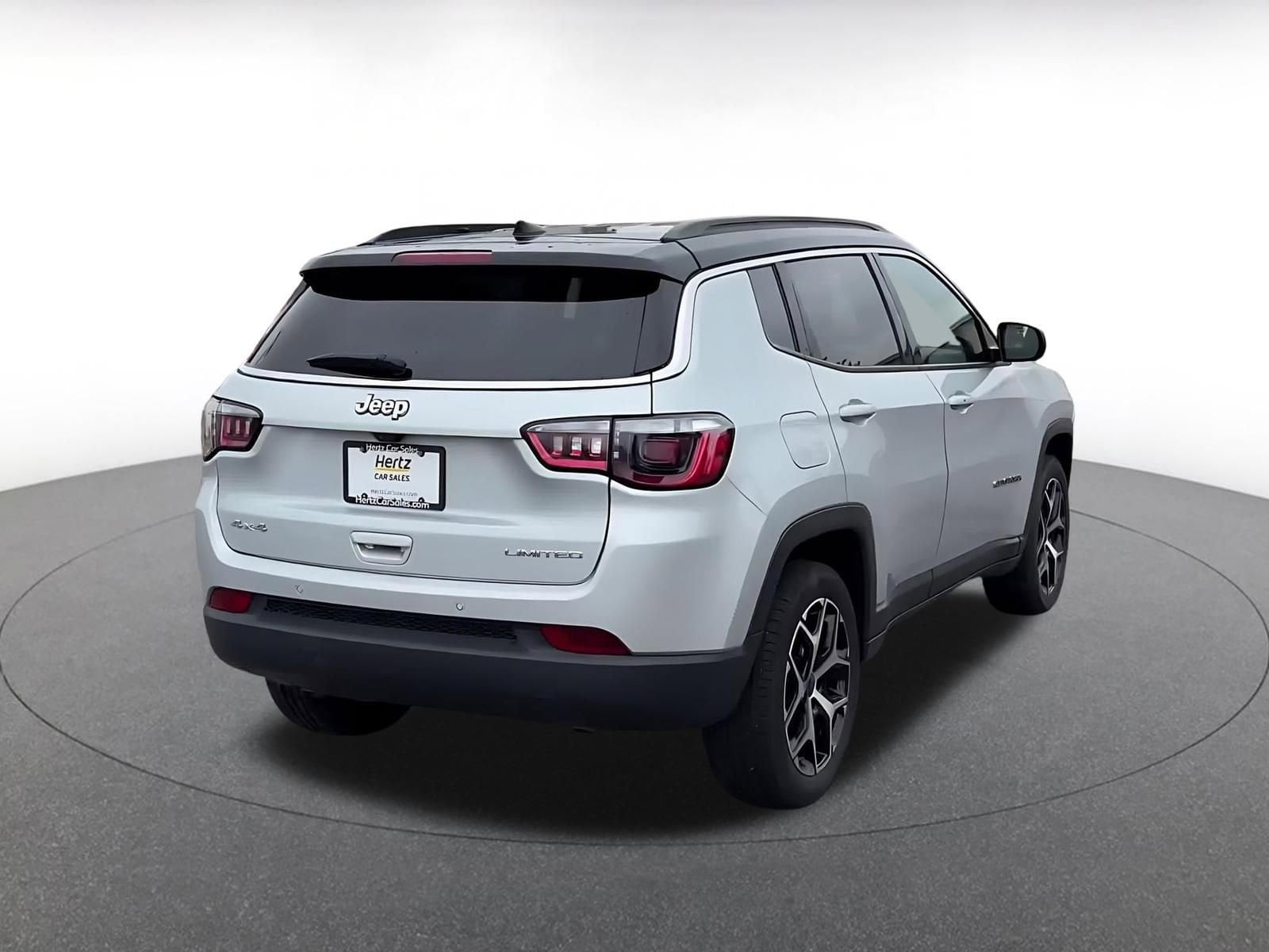Thumbnail: 2025 Jeep Compass - 14