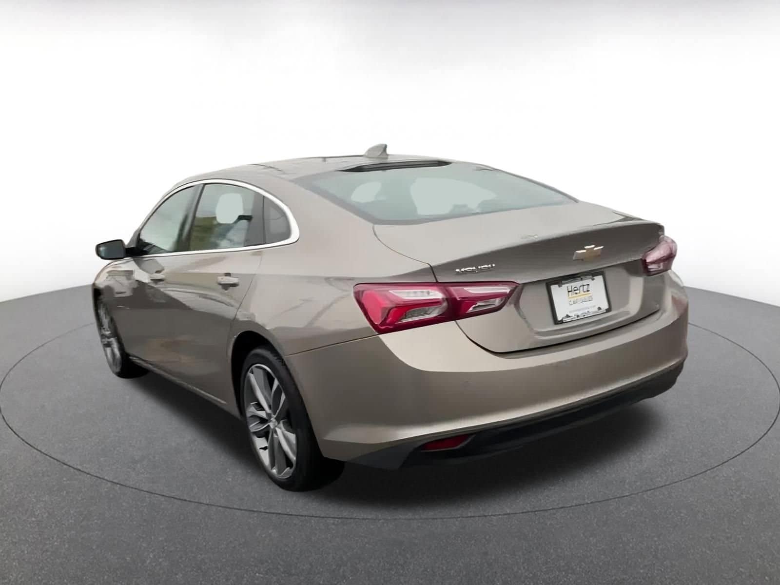 Thumbnail: 2024 Chevrolet Malibu - 11