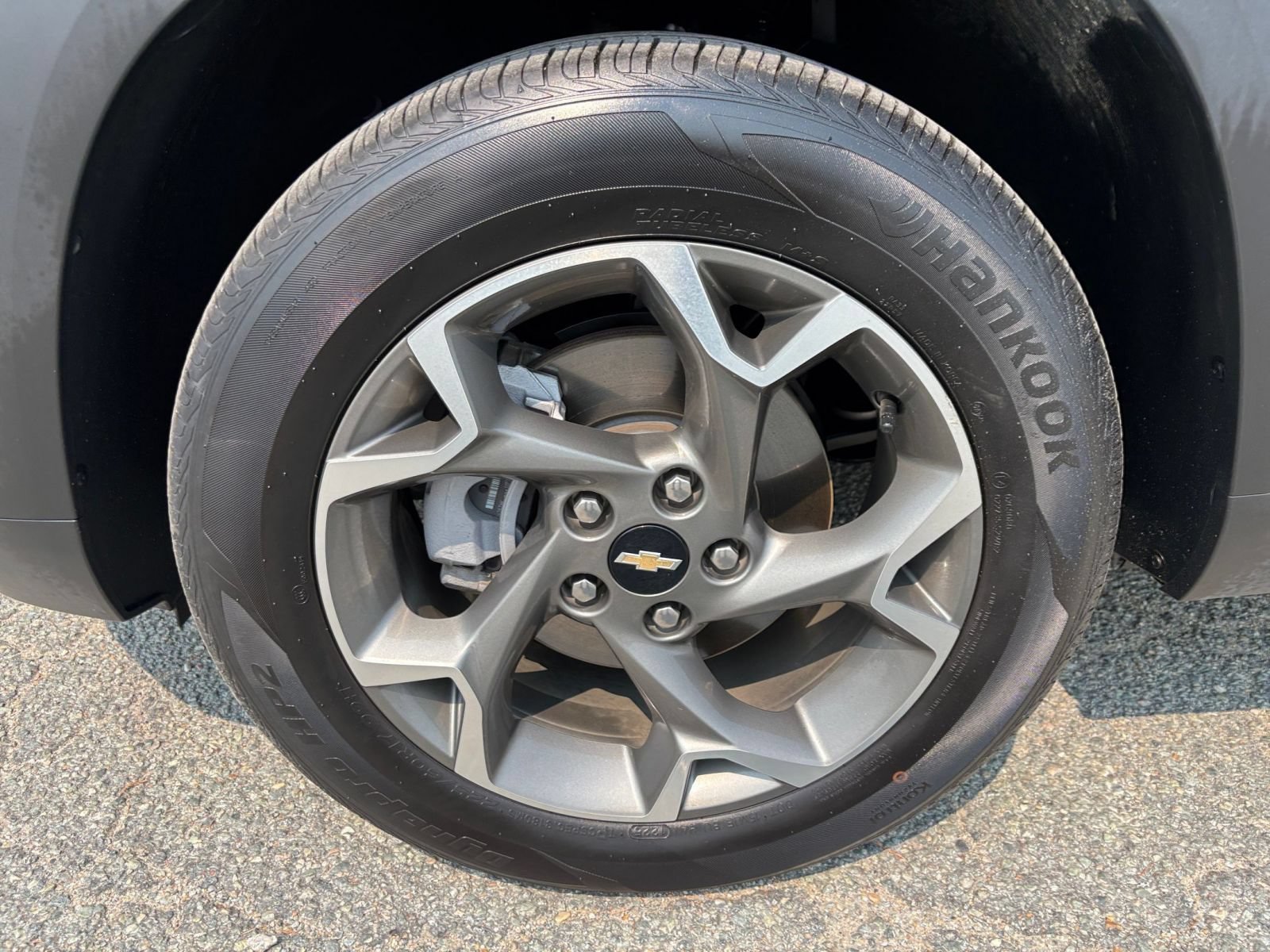 Thumbnail: 2025 Chevrolet Trax - 29