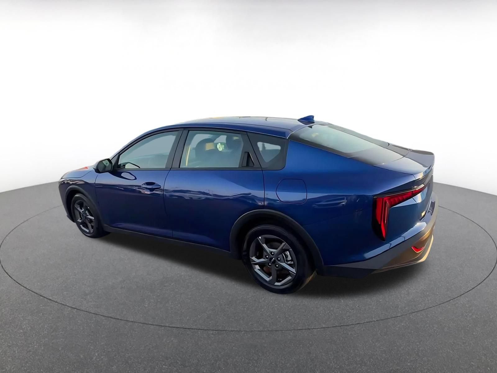 Thumbnail: 2025 Kia K4 - 10