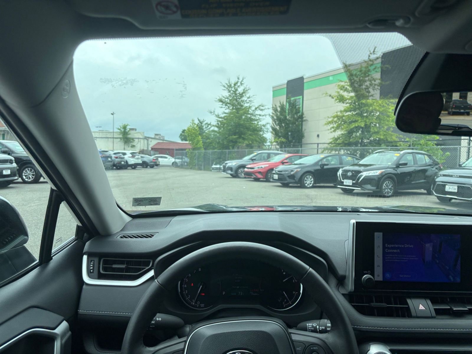 2024 Toyota RAV4 XLE 34