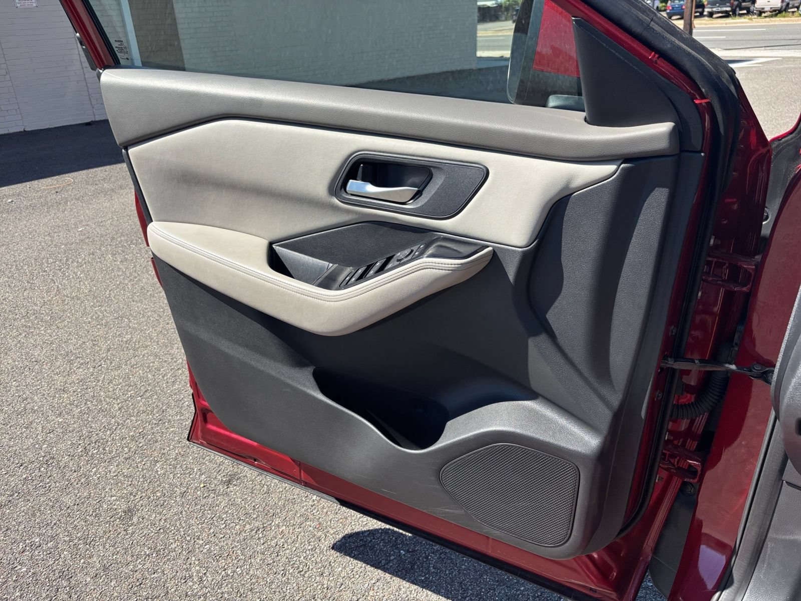 Thumbnail: 2025 Nissan Rogue - 18