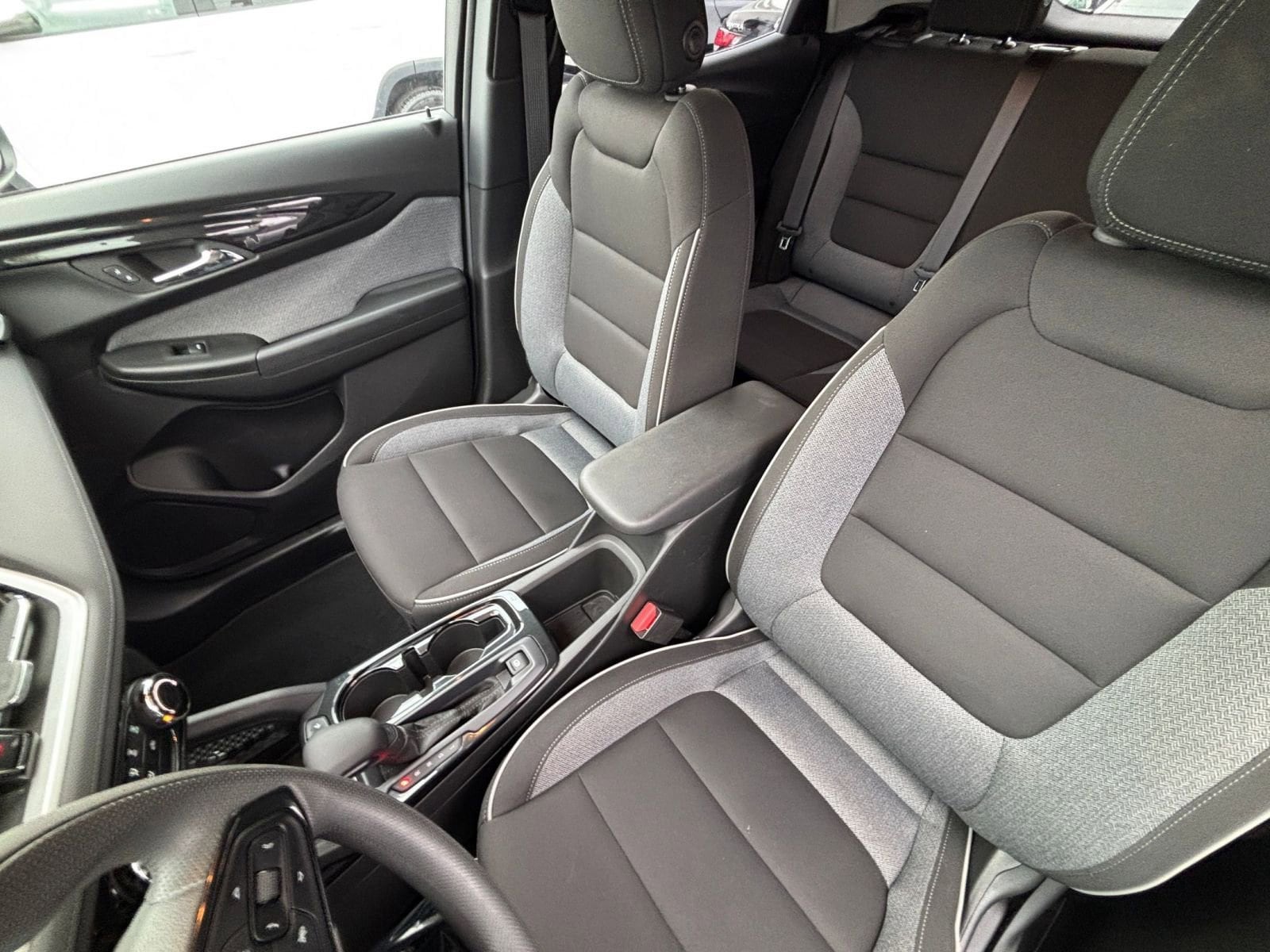 Thumbnail: 2025 Chevrolet TrailBlazer - 35