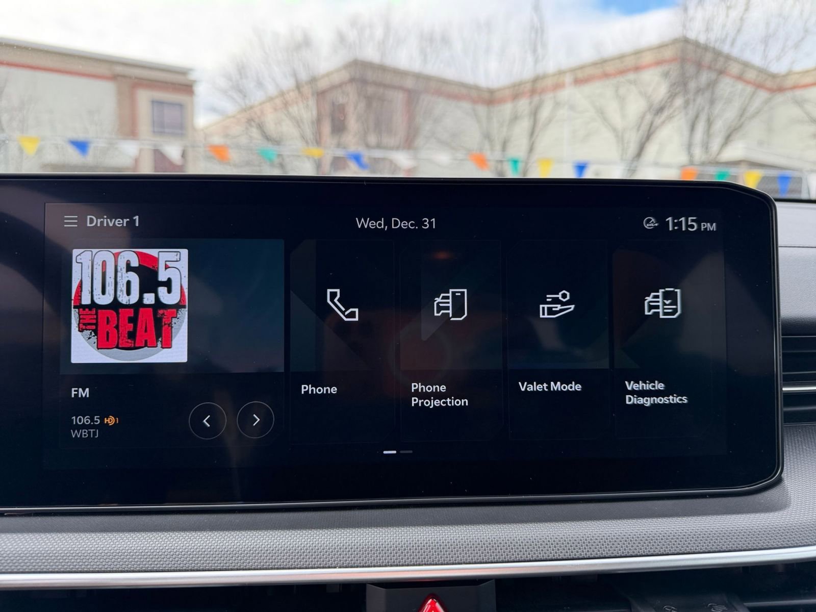 Thumbnail: 2025 Kia K5 - 22