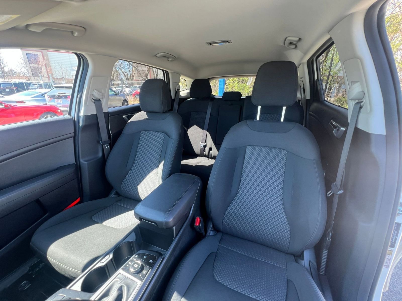 Thumbnail: 2025 Kia Sportage - 35