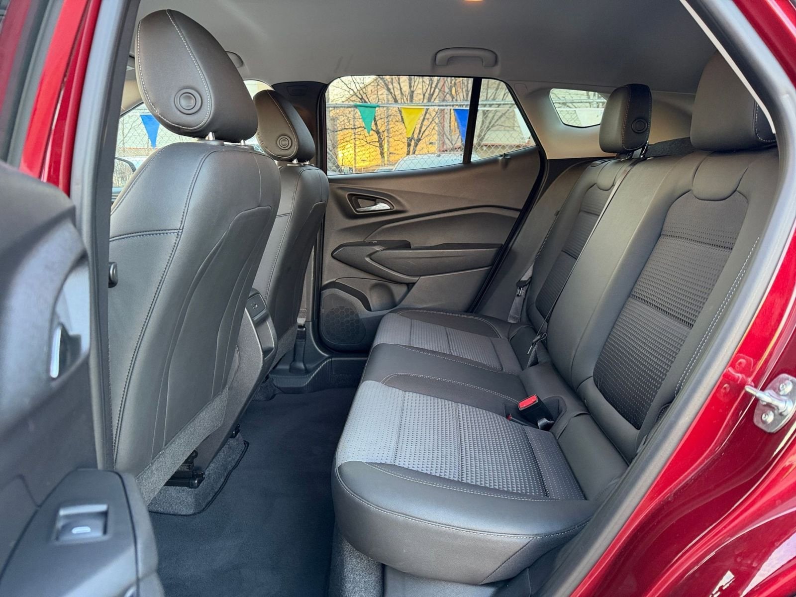 Thumbnail: 2025 Chevrolet Trax - 23