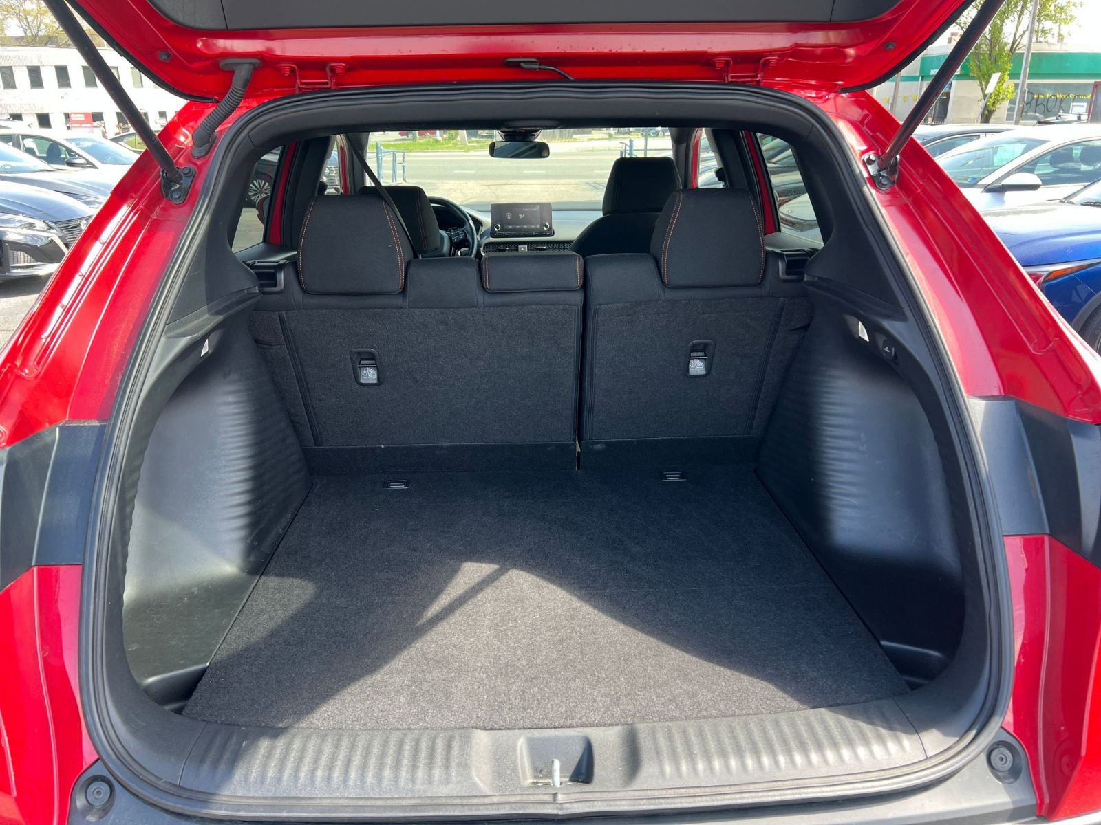 Thumbnail: 2025 Honda HR-V - 30