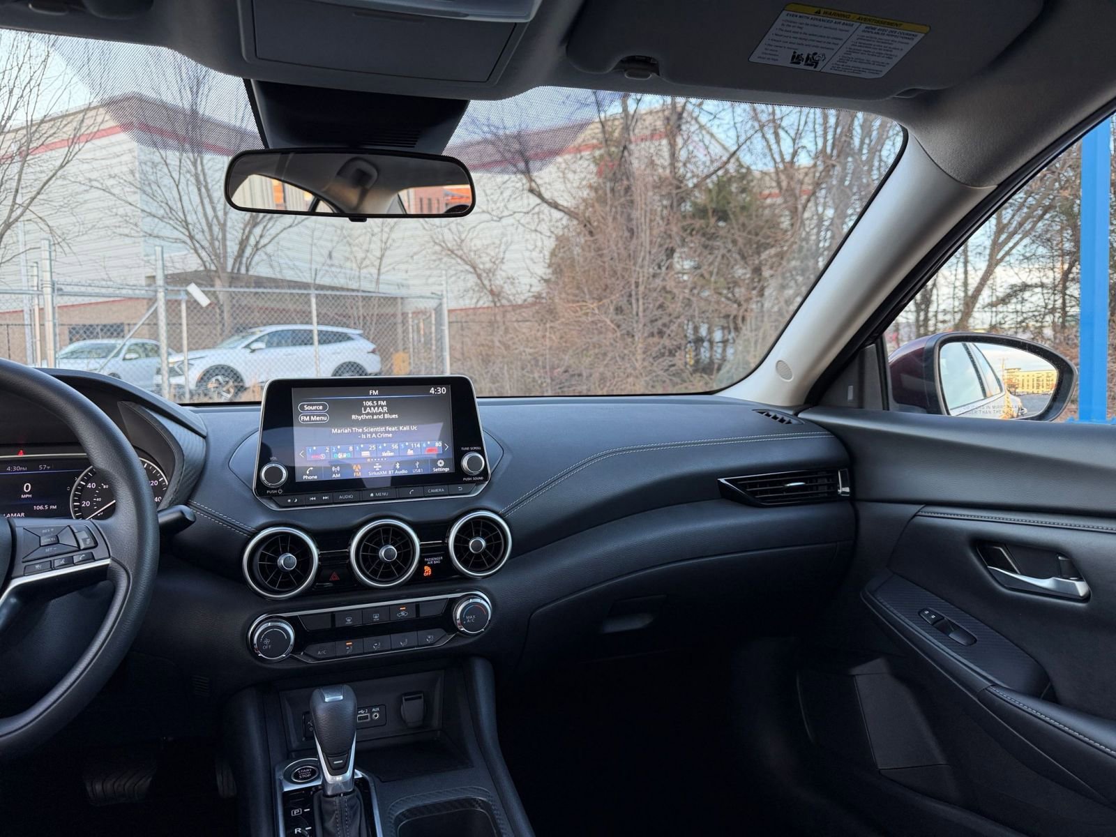 Thumbnail: 2025 Nissan Sentra - 33