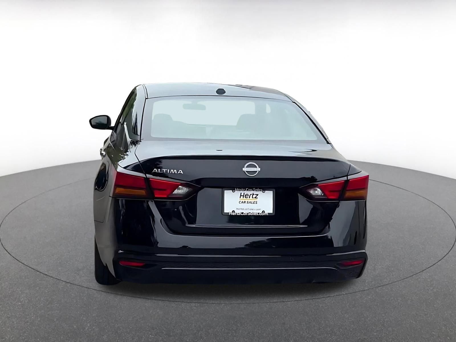 Thumbnail: 2025 Nissan Altima - 12