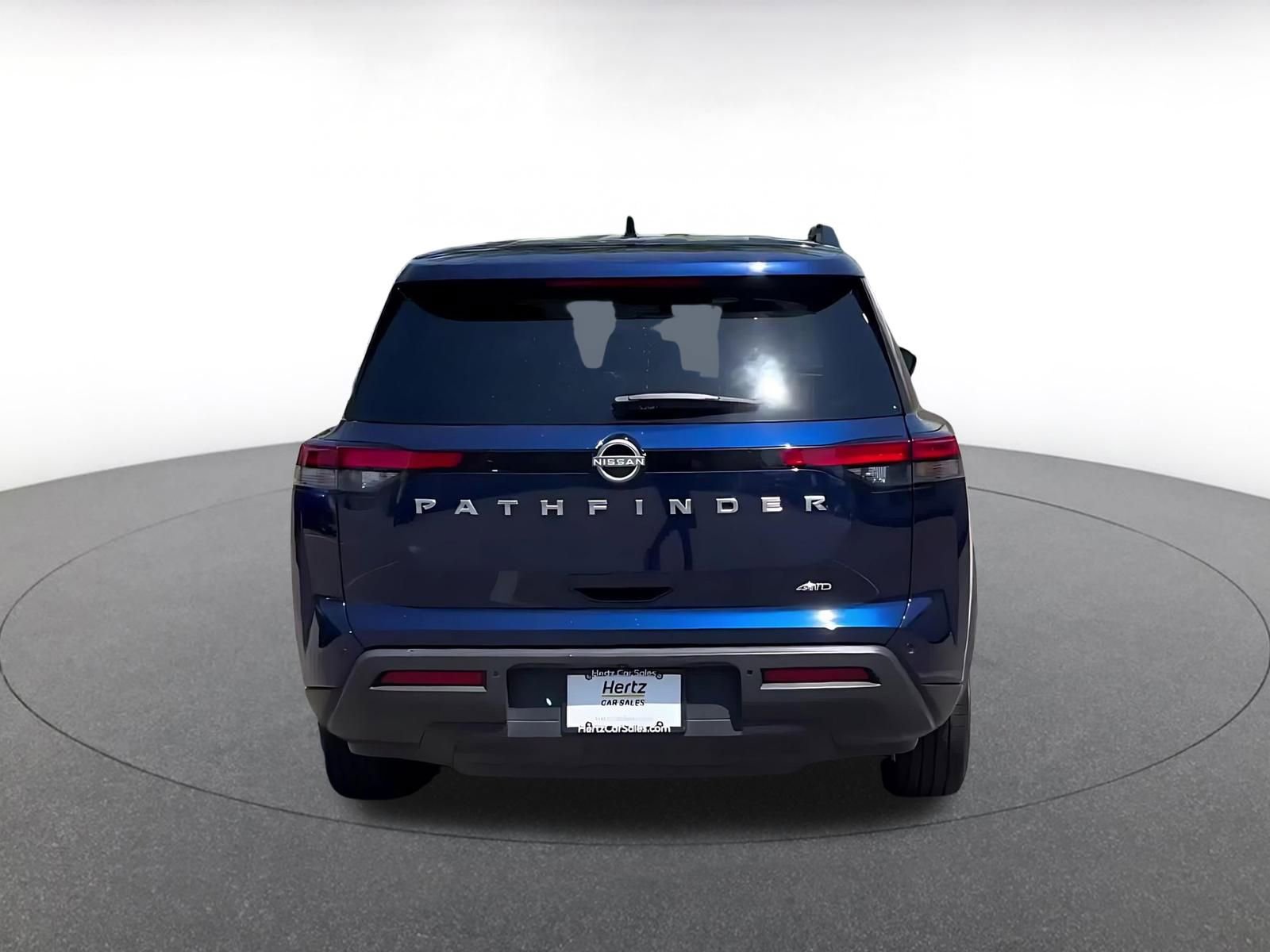Thumbnail: 2025 Nissan Pathfinder - 12