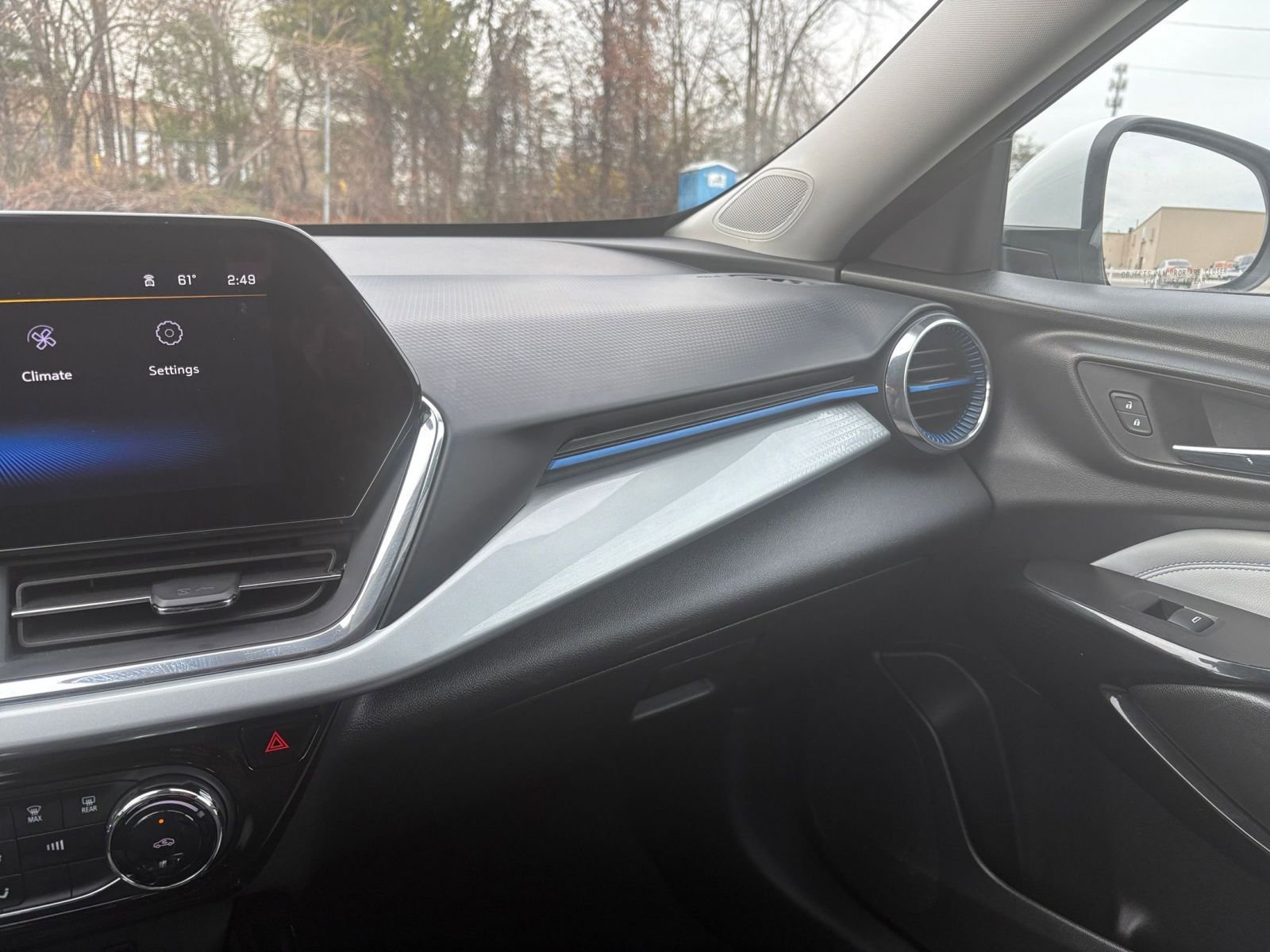 Thumbnail: 2025 Chevrolet Trax - 33