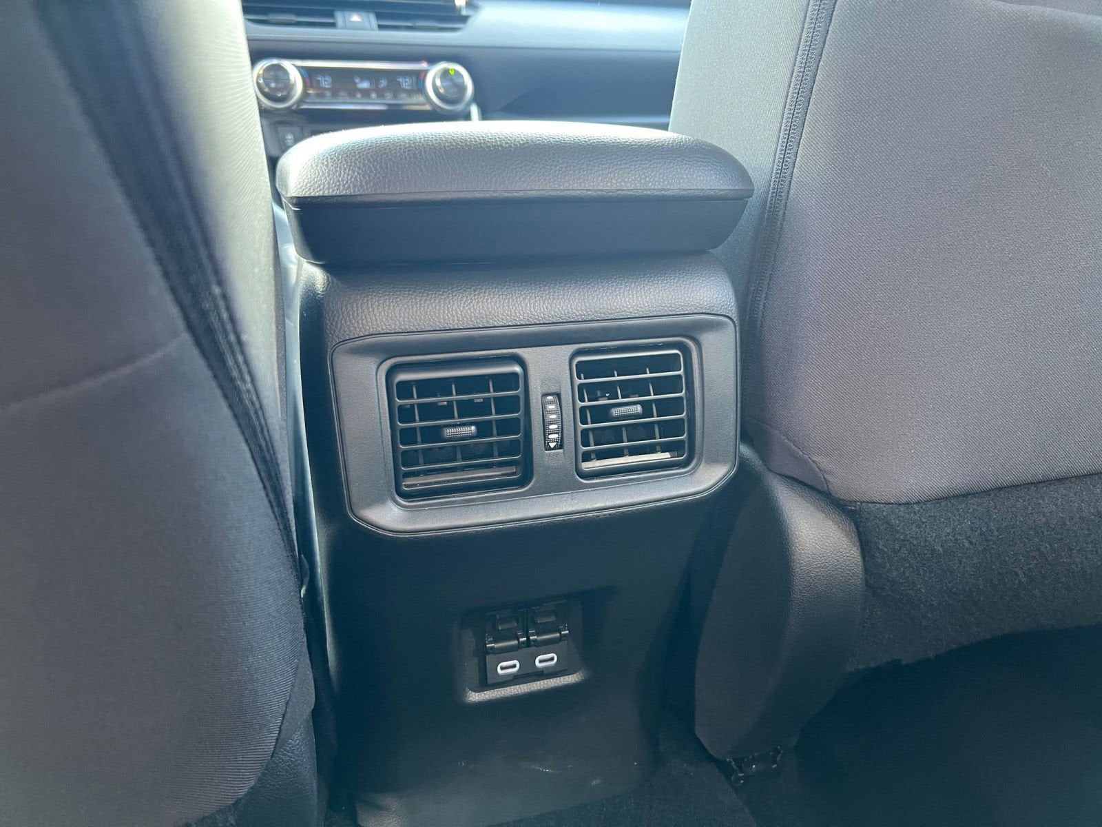 Thumbnail: 2025 Toyota RAV4 - 25