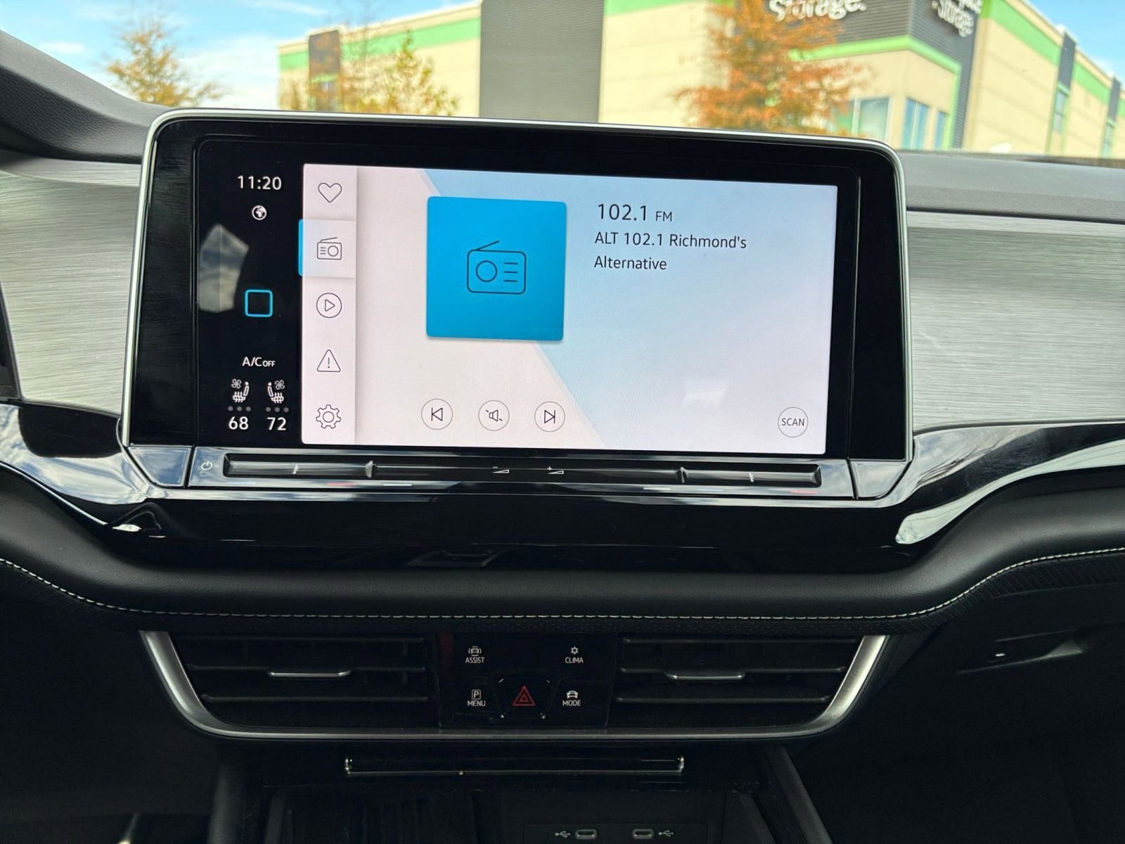 Thumbnail: 2025 Volkswagen Atlas - 18