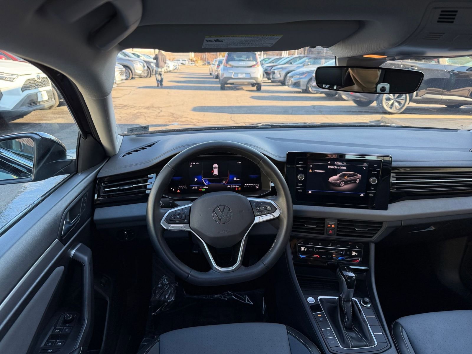 Thumbnail: 2025 Volkswagen Jetta - 35