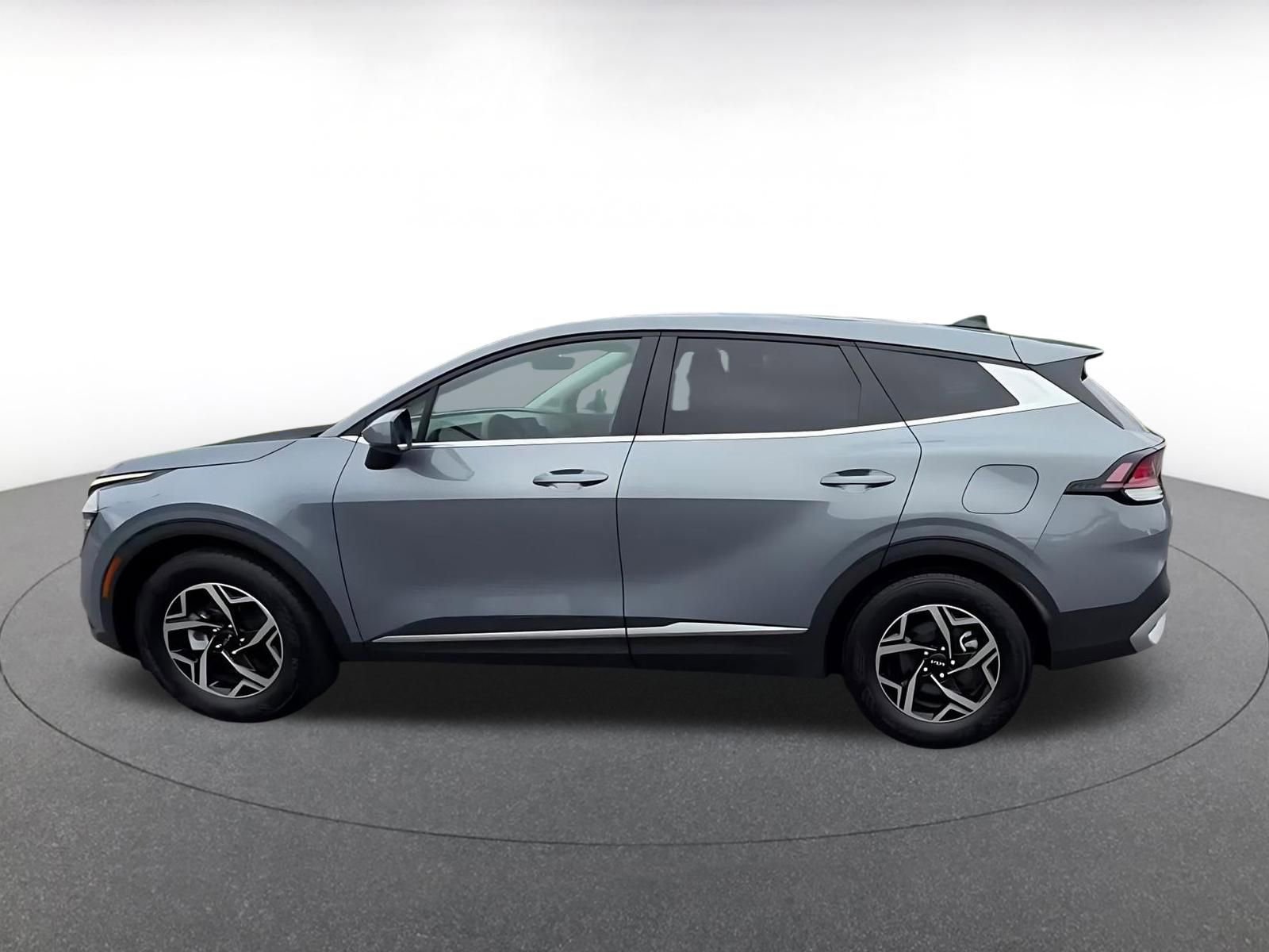 Thumbnail: 2025 Kia Sportage - 9