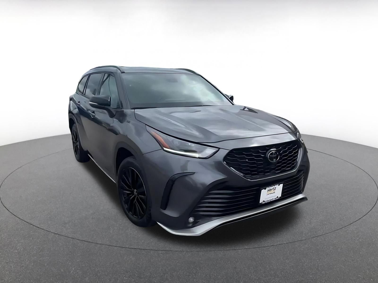Thumbnail: 2025 Toyota Highlander - 3