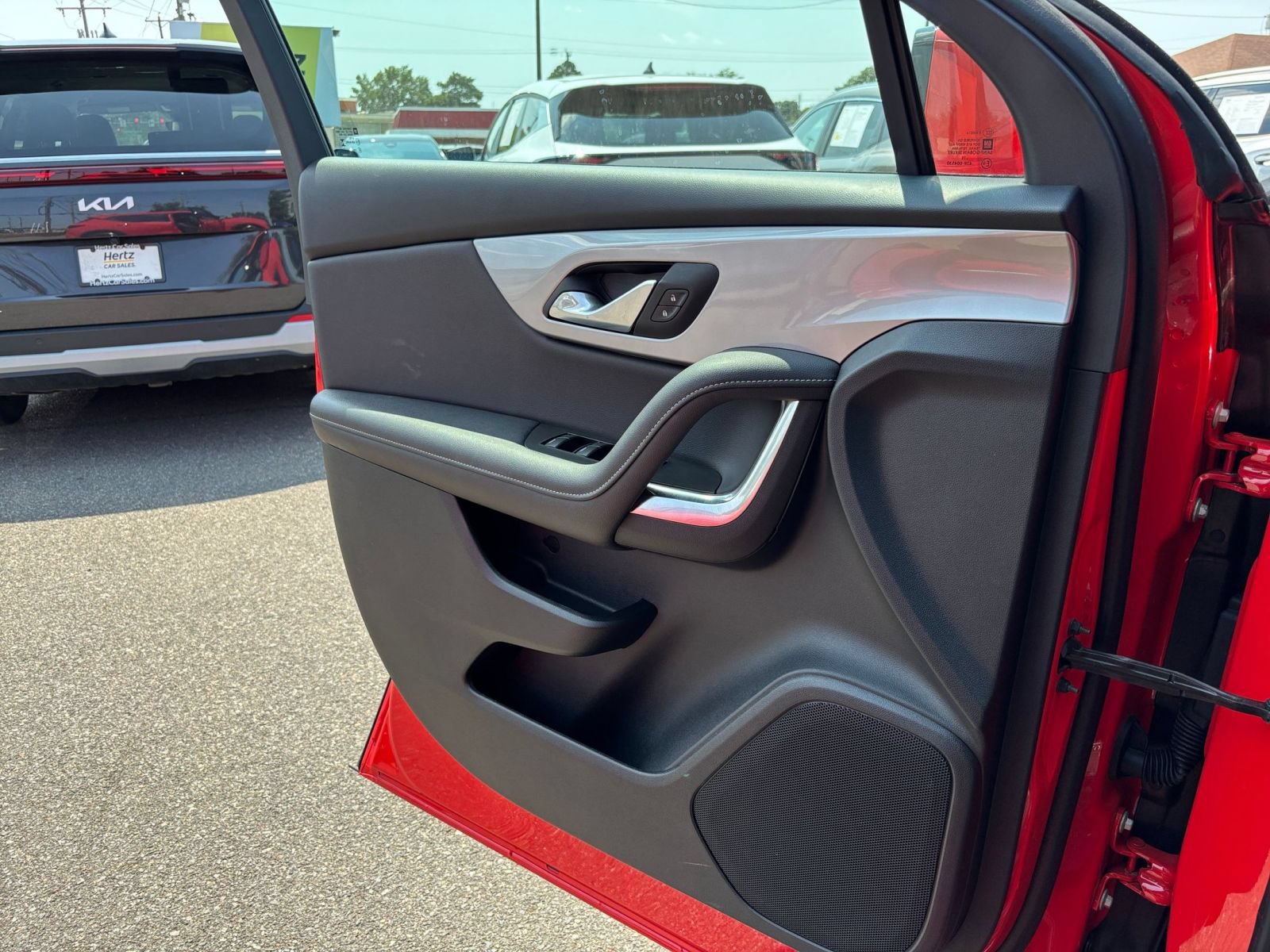 Thumbnail: 2025 Chevrolet Blazer - 18