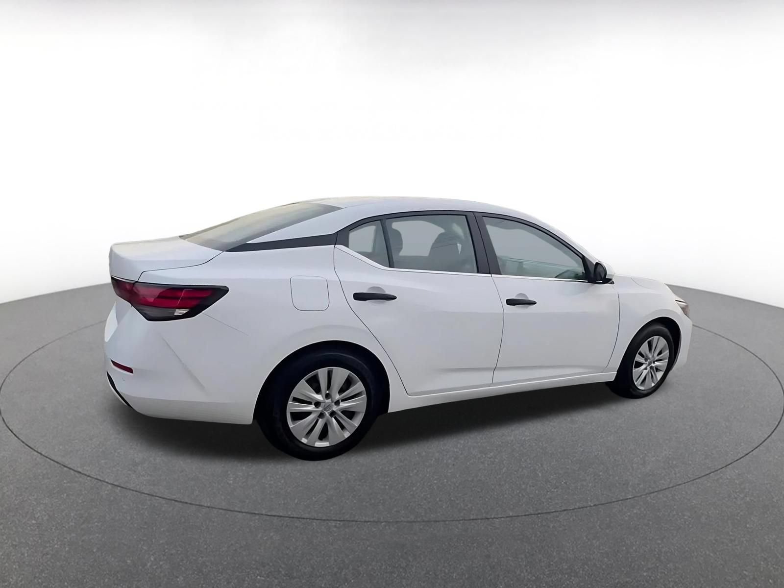 Thumbnail: 2025 Nissan Sentra - 15