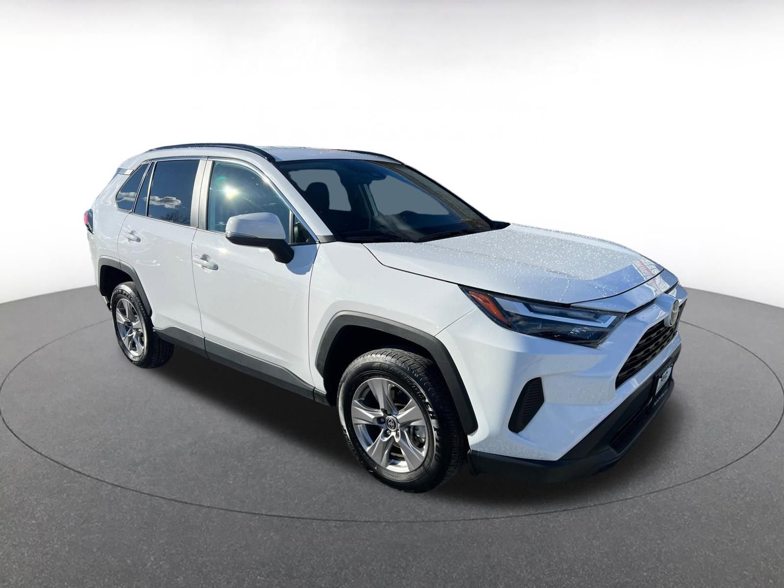 Thumbnail: 2025 Toyota RAV4 - 1