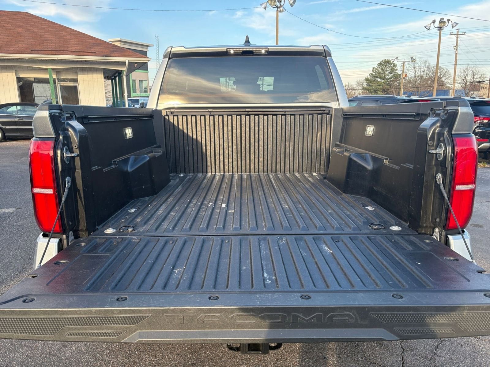 Thumbnail: 2025 Toyota Tacoma - 30