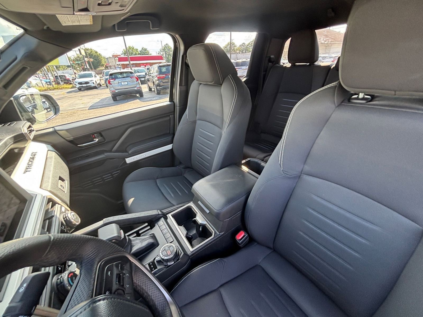 Thumbnail: 2024 Toyota Tacoma - 34