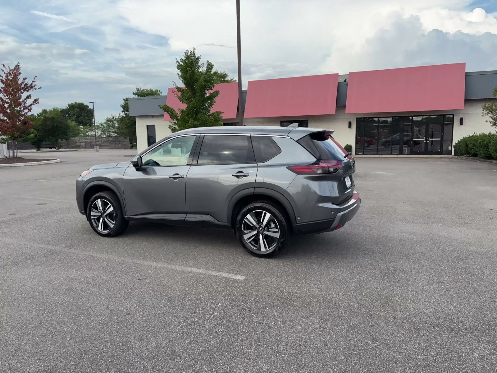 Thumbnail: 2026 Nissan Rogue - 9