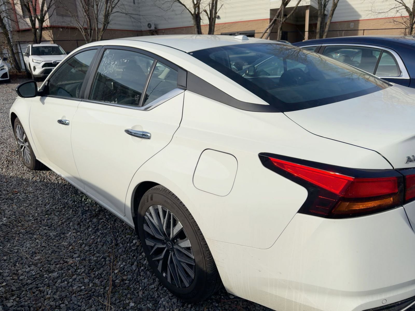 Thumbnail: 2025 Nissan Altima - 5